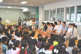 写真1 宮崎小学校との交流