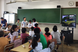 写真 梶ヶ谷小学校で古座川紹介