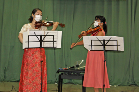 写真 おふたりの演奏
