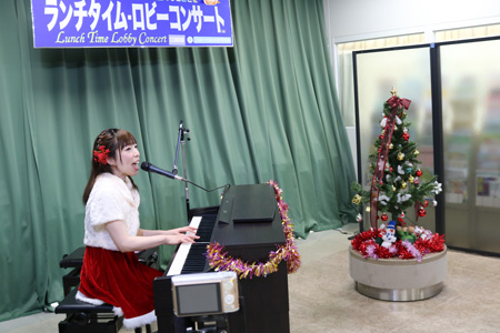 YOSHIE演奏写真 演奏