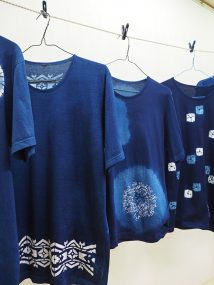 伝統工芸館ミニ展示「藍染めTシャツの魅力」