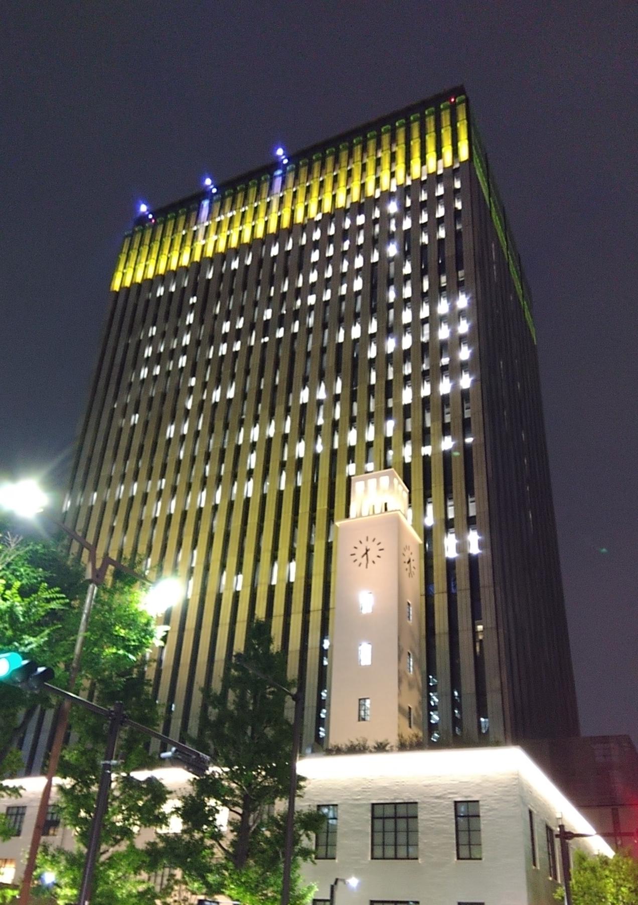 「社会を明るくする運動」強調月間に合わせて市役所本庁舎のイエローライトアップを行います！